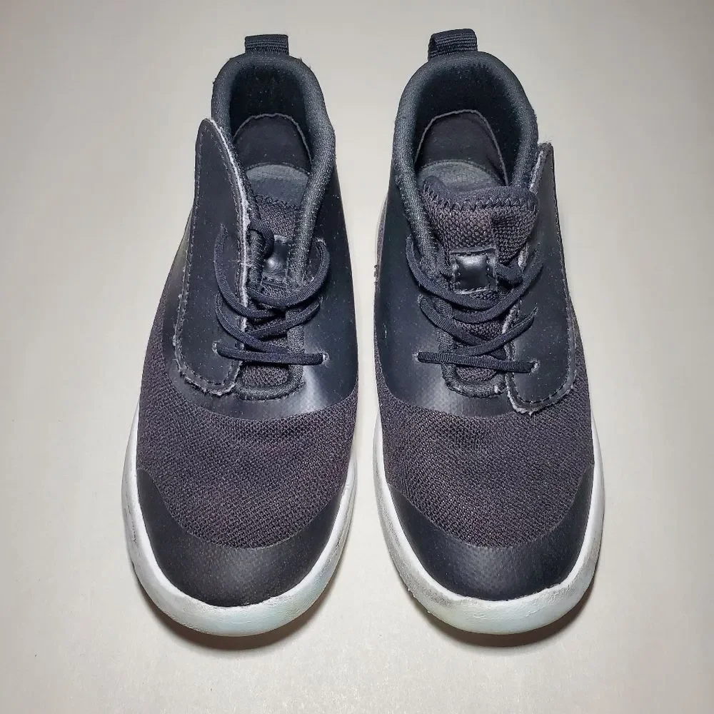 Ugg Seaway Chukka Lace Up Shoe Size 12 Girls